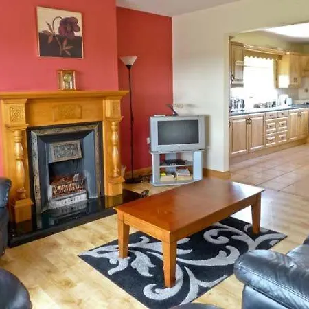 Sallywood House * Corraffrin