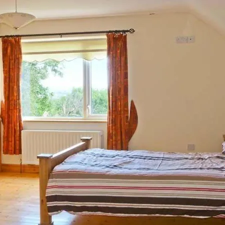 Sallywood House Holiday home Corraffrin