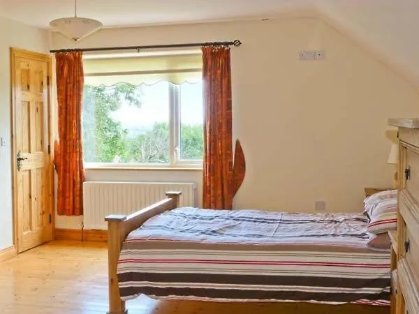 Sallywood House 度假居 Corraffrin