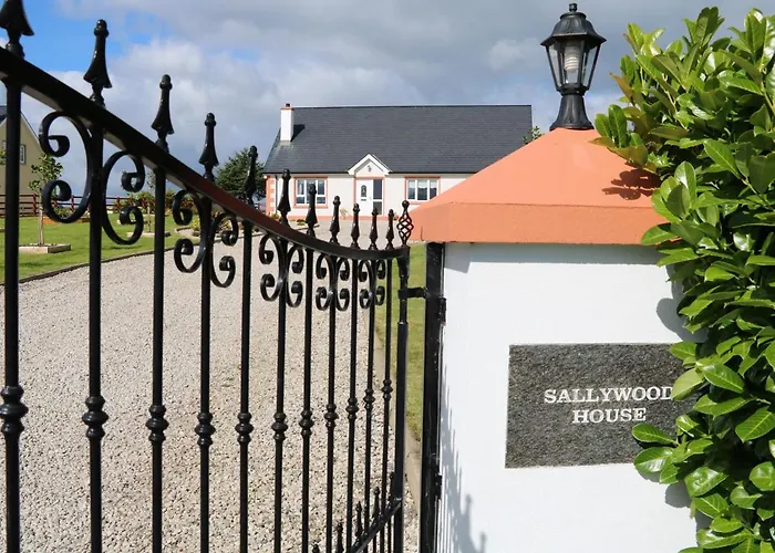 Sallywood House Сasa de vacaciones